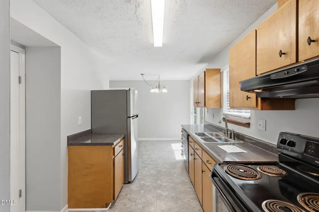 3113 Henslowe Drive Raleigh NC 27603