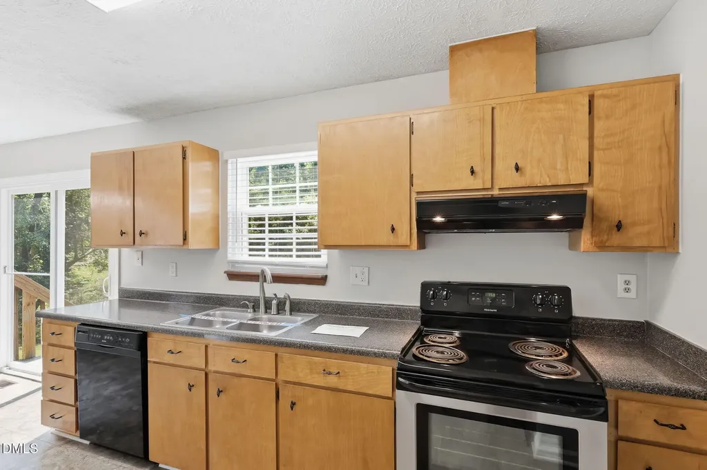 3113 Henslowe Drive Raleigh NC 27603