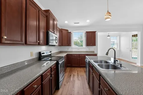 122 Callahan Trail Garner NC 27529