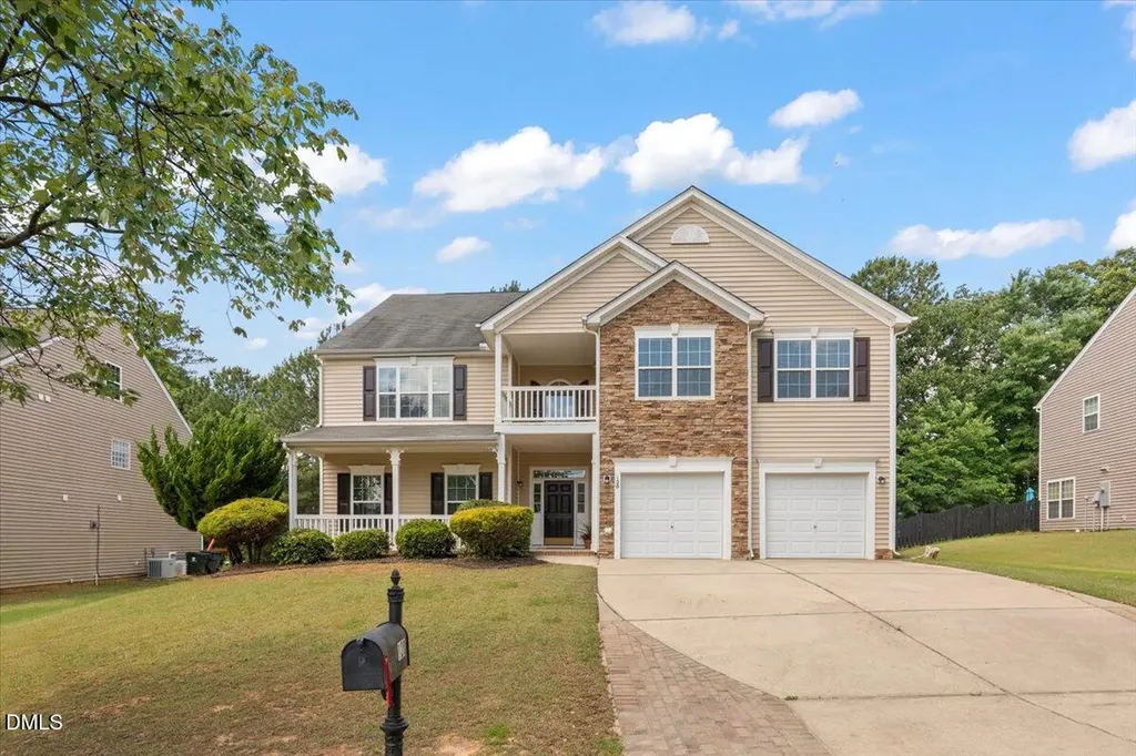 120 Wellspring Drive Holly Springs NC 27540
