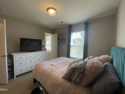 1771 Longshadow Drive Burlington NC 27217