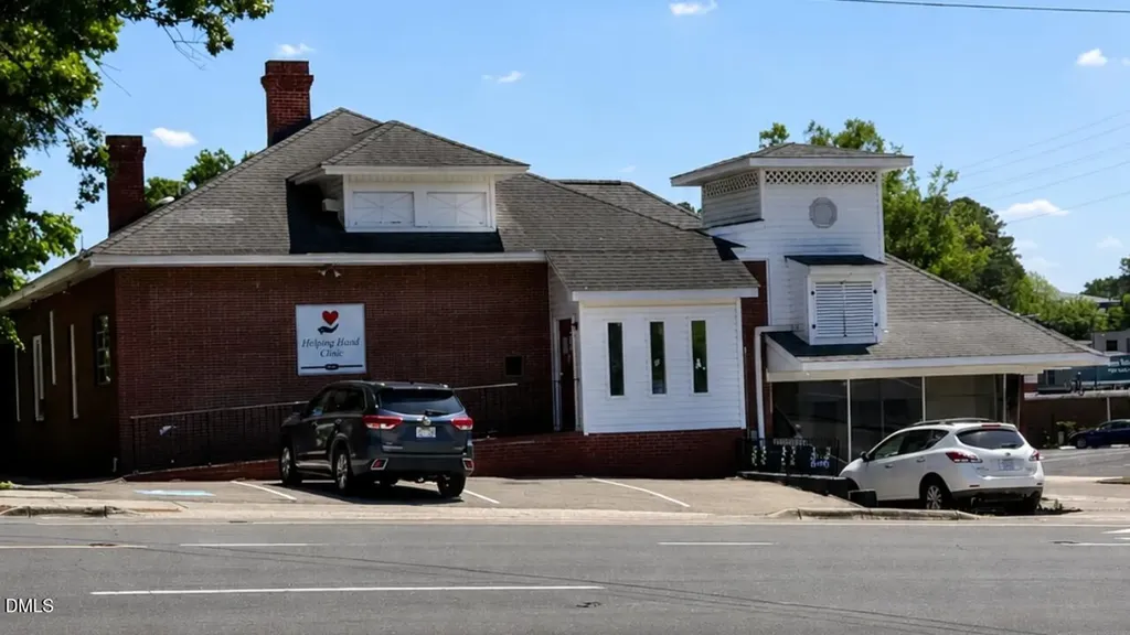 409 Carthage Street Sanford NC 27330