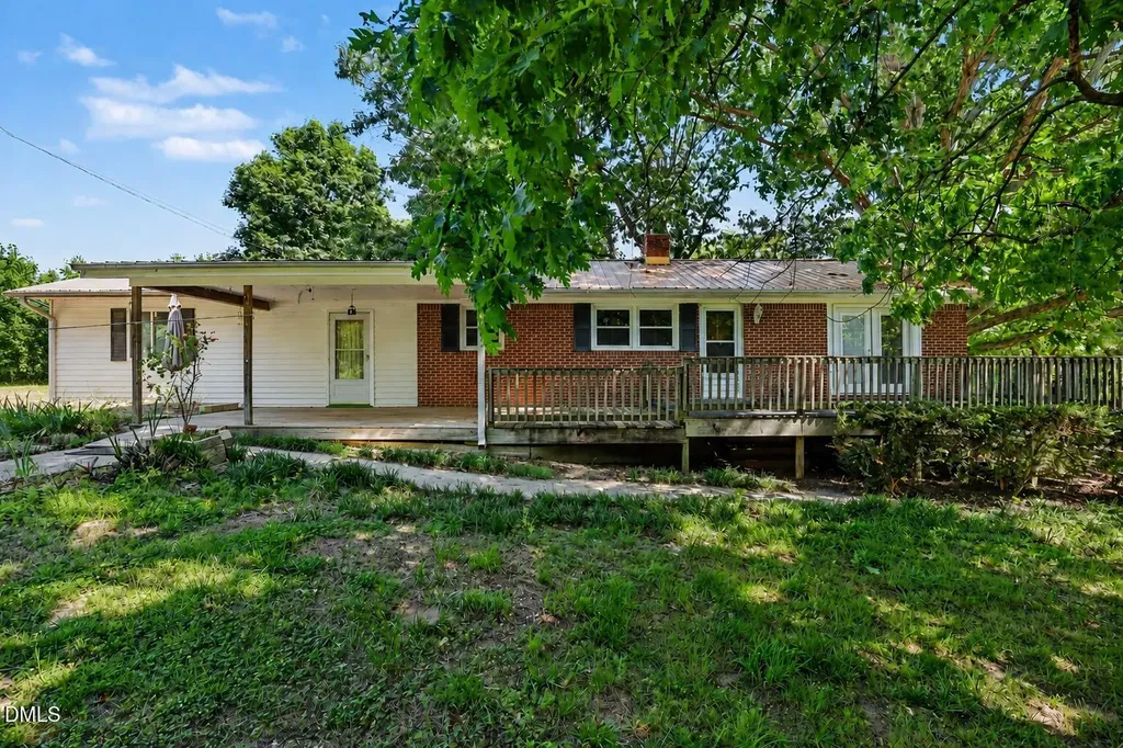 63 Dents Drive Youngsville NC 27596