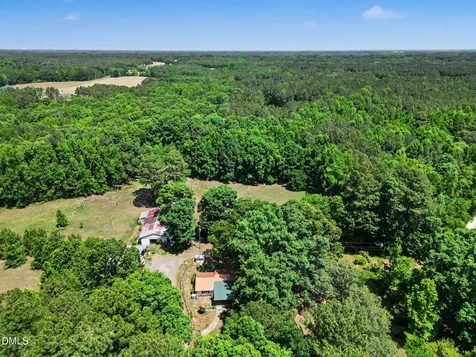 63 Dents Drive Youngsville NC 27596