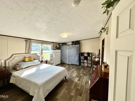 313 Old Country Lane Selma NC 27576