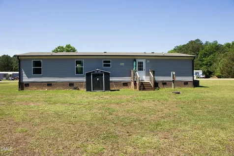 313 Old Country Lane Selma NC 27576