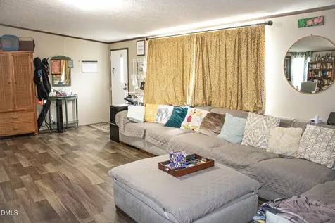 313 Old Country Lane Selma NC 27576