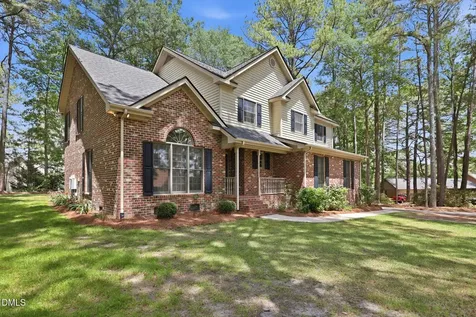 151 Crown Point Sanford NC 27332