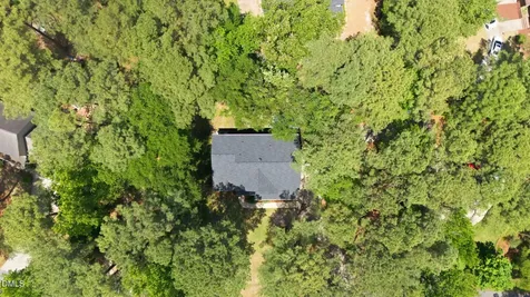 151 Crown Point Sanford NC 27332