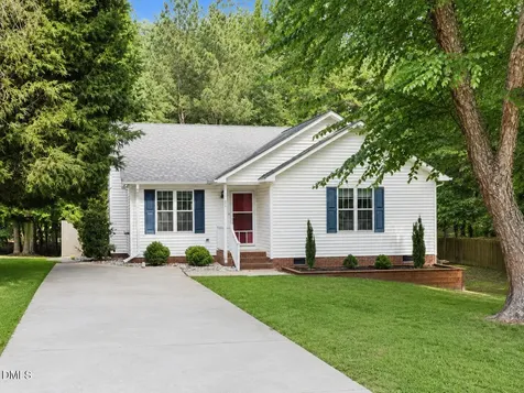 117 Gracie Lane Clayton NC 27520