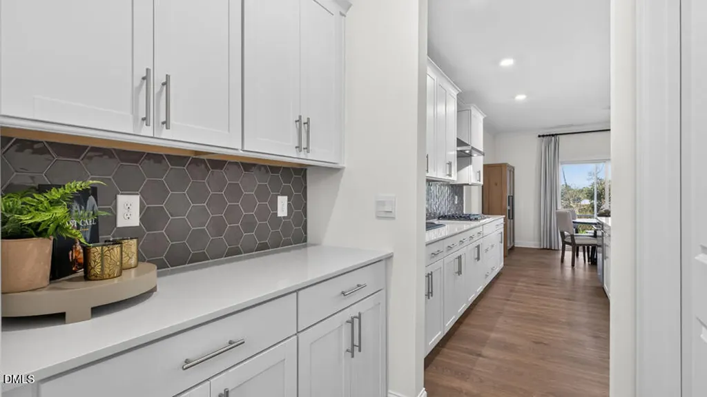 126 West Fire Opal Court Clayton NC 27520