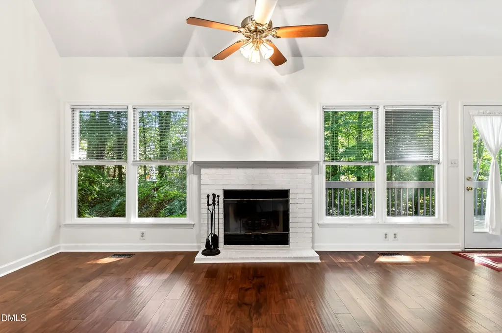4305 Dinwiddie Court Raleigh NC 27604