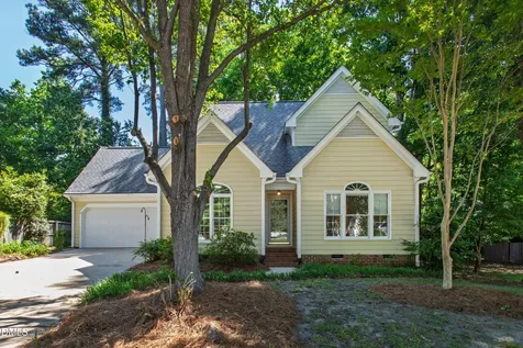 4305 Dinwiddie Court Raleigh NC 27604
