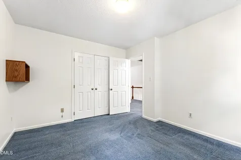 4305 Dinwiddie Court Raleigh NC 27604
