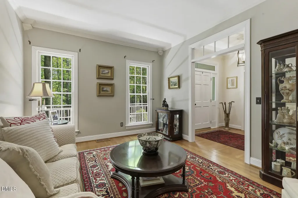 429 Grosvenor Drive Raleigh NC 27615