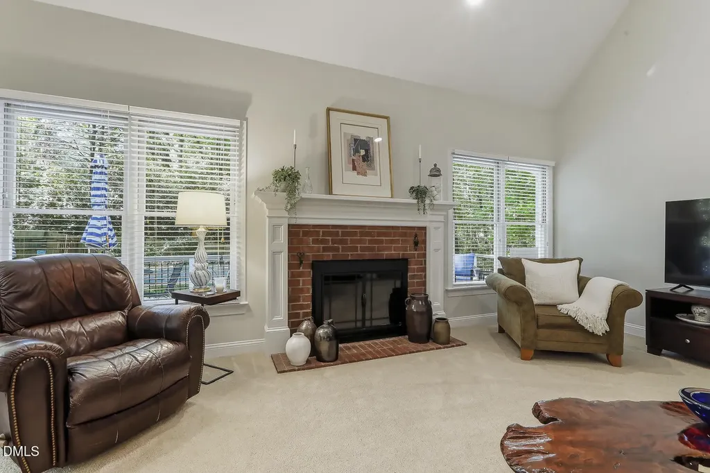 429 Grosvenor Drive Raleigh NC 27615