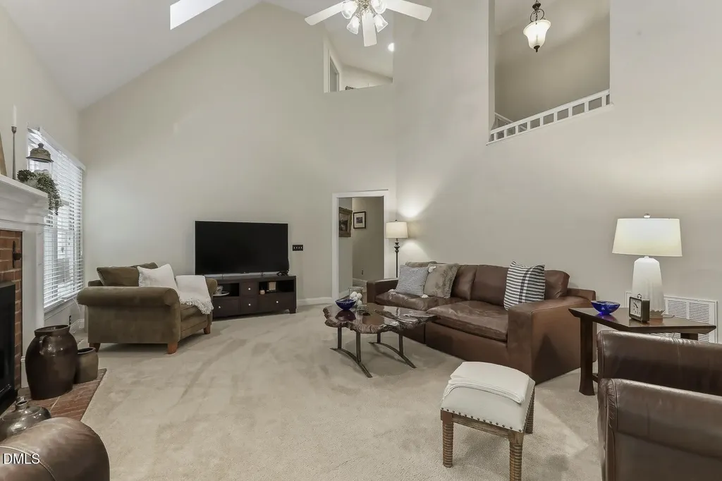 429 Grosvenor Drive Raleigh NC 27615