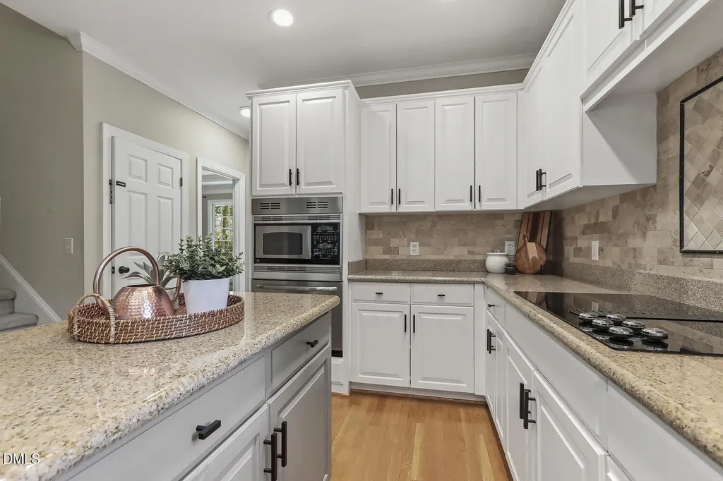 429 Grosvenor Drive Raleigh NC 27615