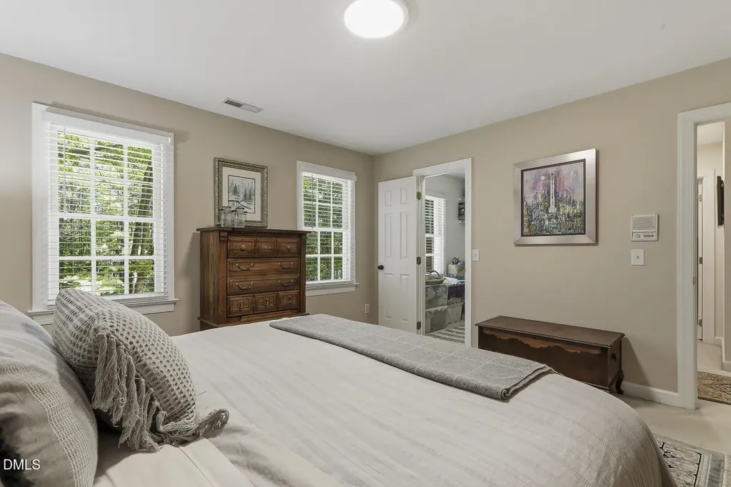 429 Grosvenor Drive Raleigh NC 27615