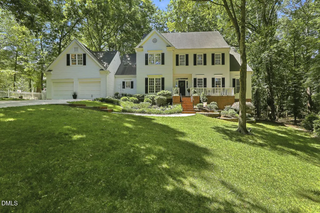 429 Grosvenor Drive Raleigh NC 27615