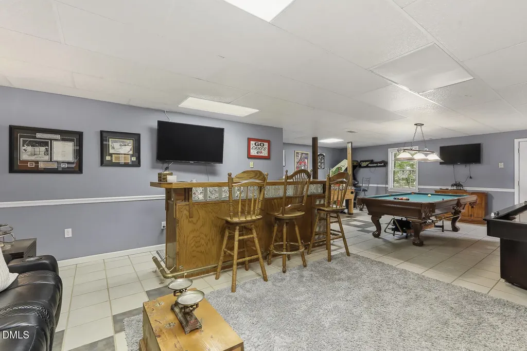 429 Grosvenor Drive Raleigh NC 27615
