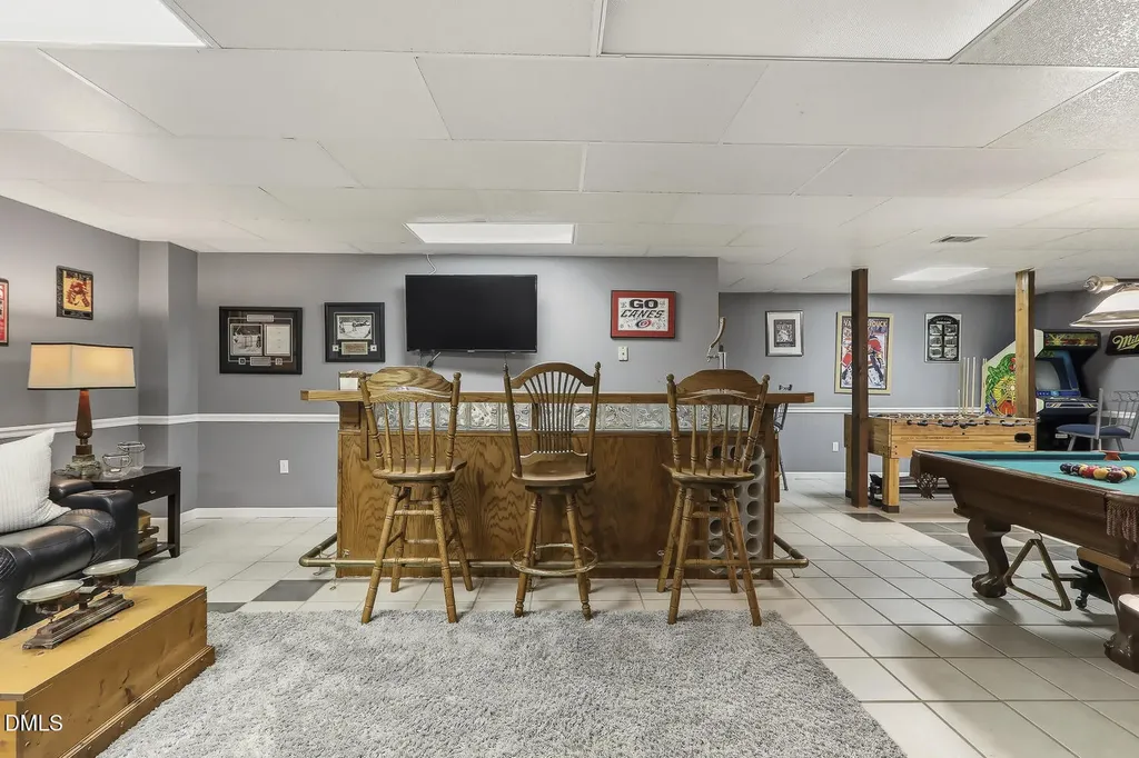 429 Grosvenor Drive Raleigh NC 27615