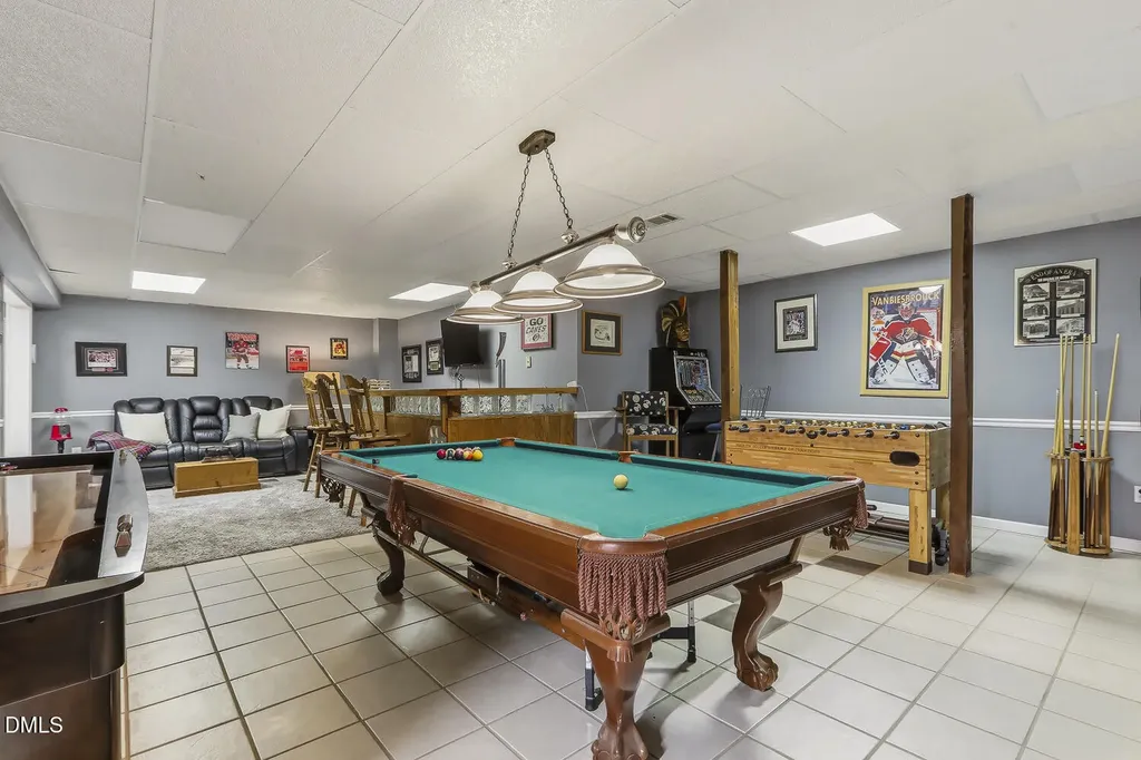 429 Grosvenor Drive Raleigh NC 27615