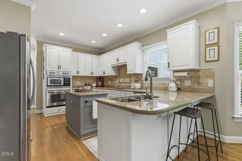 429 Grosvenor Drive Raleigh NC 27615