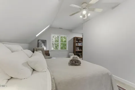 429 Grosvenor Drive Raleigh NC 27615
