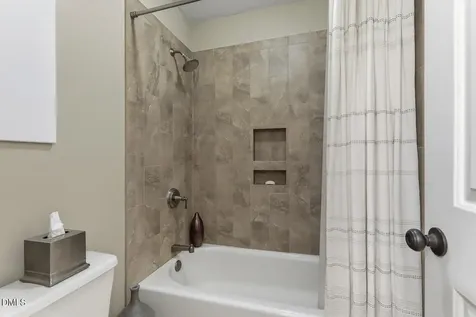 429 Grosvenor Drive Raleigh NC 27615