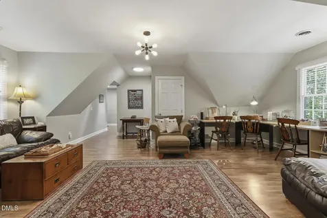 429 Grosvenor Drive Raleigh NC 27615