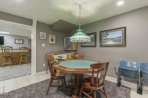 429 Grosvenor Drive Raleigh NC 27615