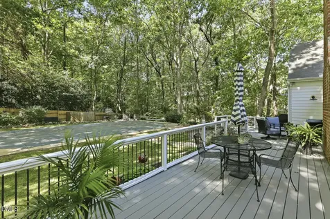 429 Grosvenor Drive Raleigh NC 27615