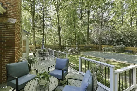 429 Grosvenor Drive Raleigh NC 27615