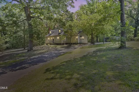 409 Forest Avenue Broadway NC 27505