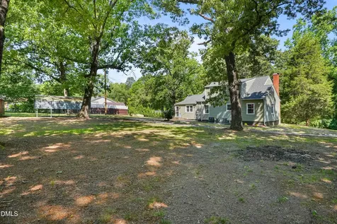 409 Forest Avenue Broadway NC 27505