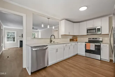 409 Forest Avenue Broadway NC 27505
