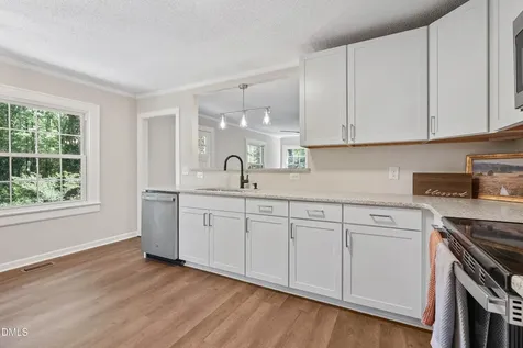 409 Forest Avenue Broadway NC 27505