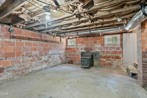 409 Forest Avenue Broadway NC 27505