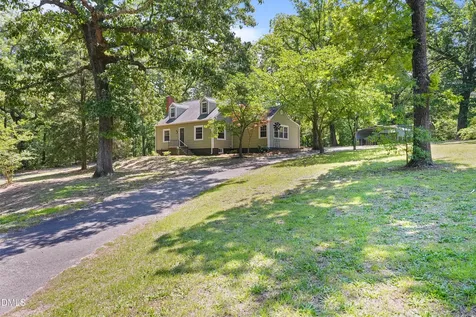 409 Forest Avenue Broadway NC 27505