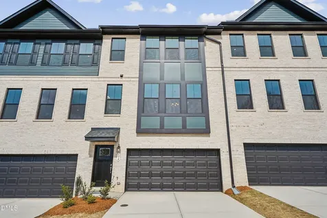 146 Midtown Rows Way Fuquay Varina NC 27526