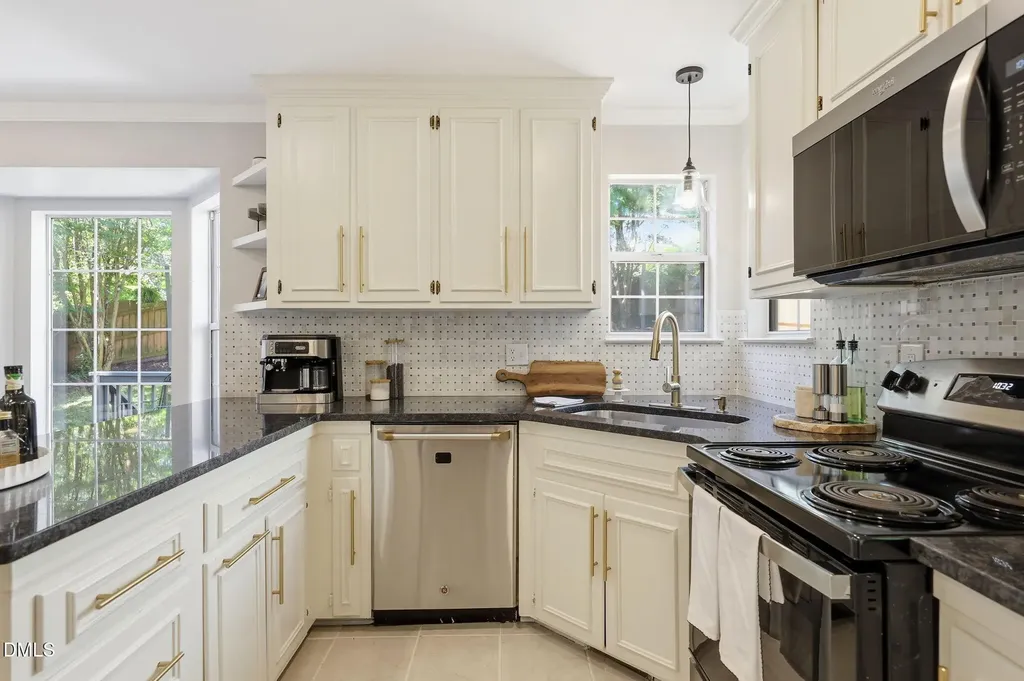 4625 Timberhurst Drive Raleigh NC 27612