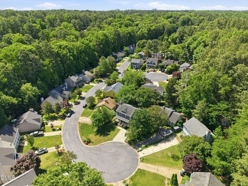 4625 Timberhurst Drive Raleigh NC 27612