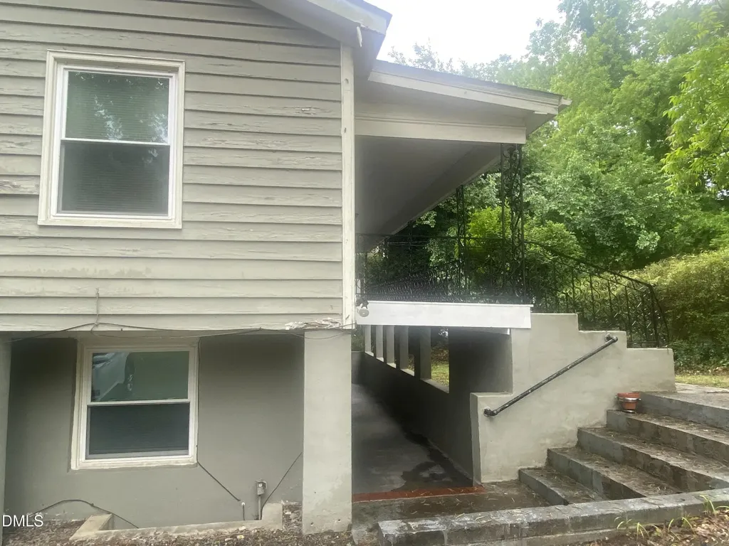 307 N Church Street Clayton NC 27520