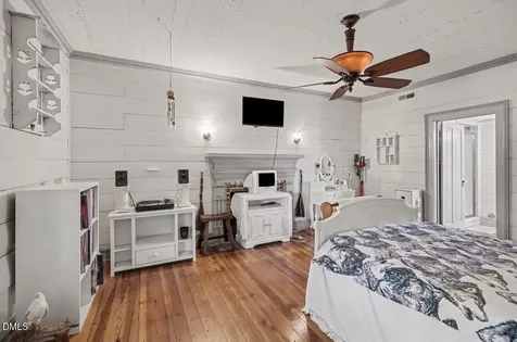 8207 Colonial Trading Path Julian NC 27283