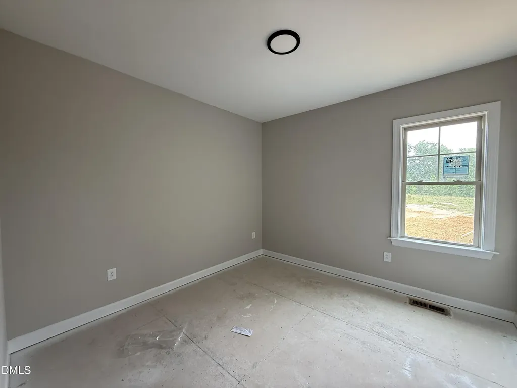 193 Royal Avenue Selma NC 27576