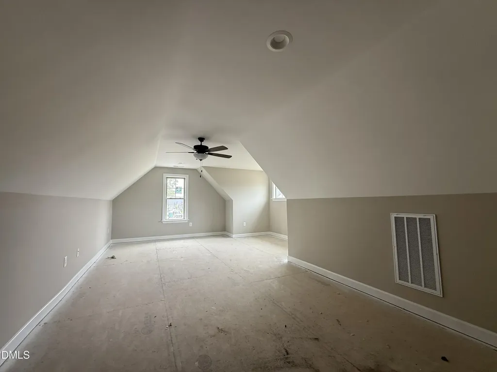 193 Royal Avenue Selma NC 27576