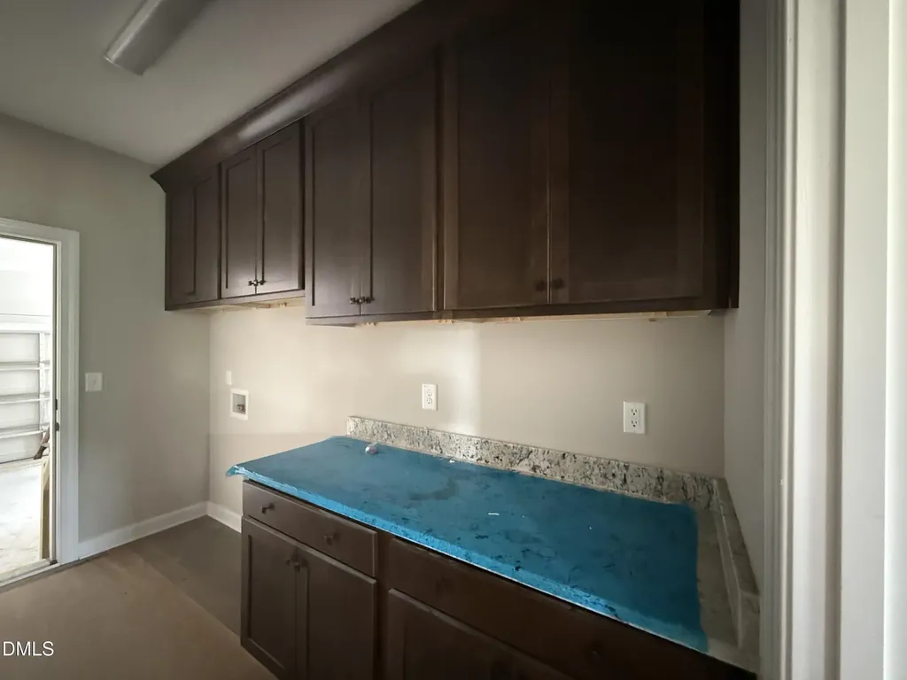 193 Royal Avenue Selma NC 27576