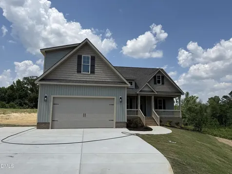 193 Royal Avenue Selma NC 27576