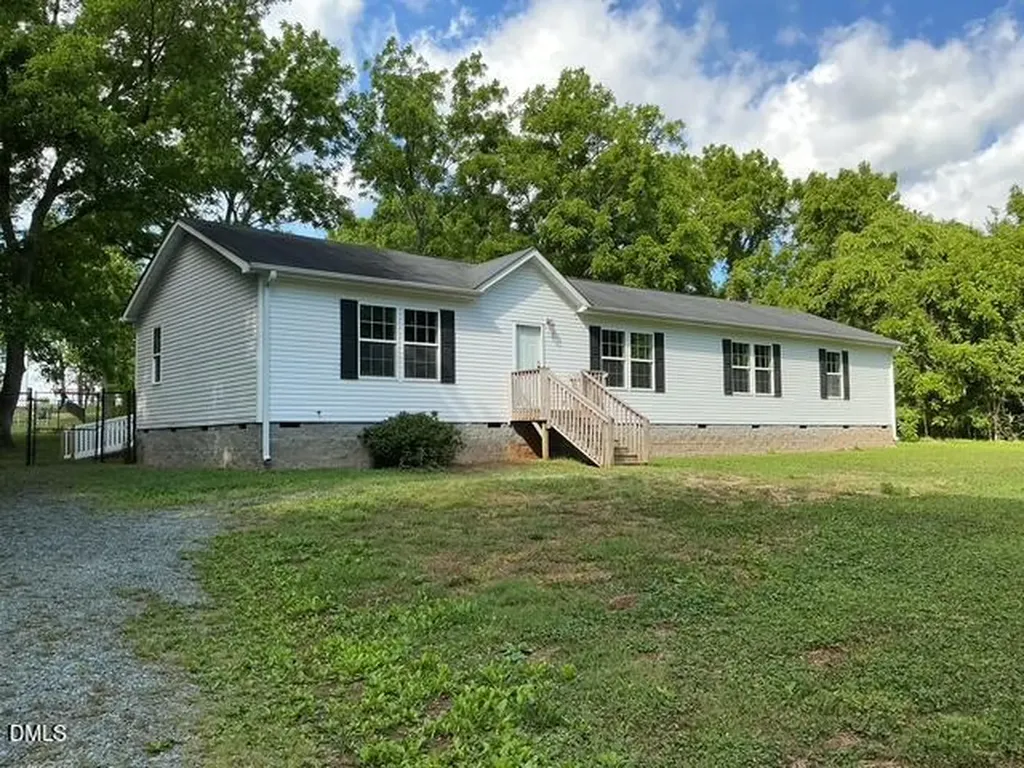 1819 Brier Lane Graham NC 27253
